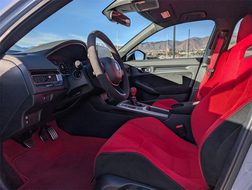 Used 2025 Honda Civic Type R image 10