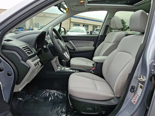 Used 2017 Subaru Forester 2.5i Premium w/ Popular Package #2A AWD/4WD image 14