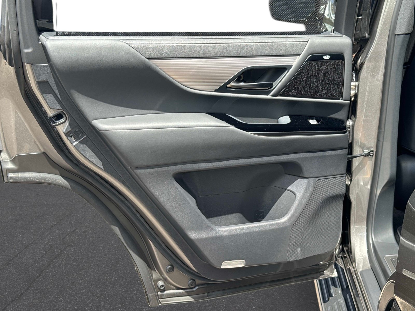New 2026 Lexus LX 700h F Sport AWD/4WD image 13