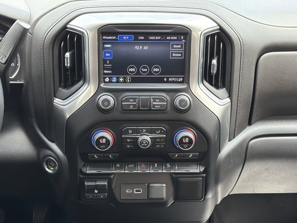 Used 2021 Chevrolet Silverado 1500 RST AWD/4WD image 4