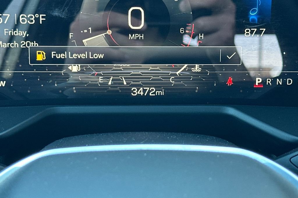 Used 2025 GMC Acadia Elevation FWD image 29