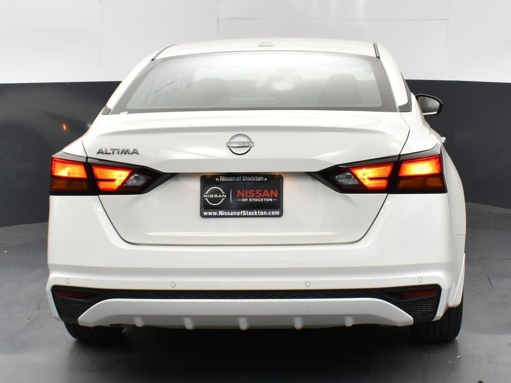 New 2025 Nissan Altima 2.5 S image 7