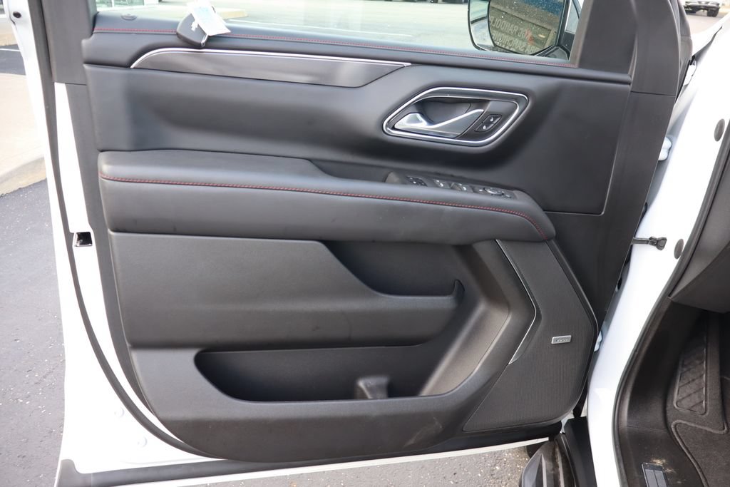 Used 2022 Chevrolet Tahoe RST AWD/4WD image 27