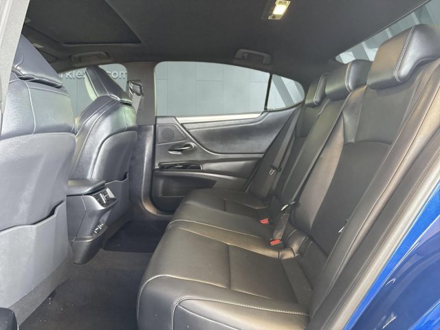 Certified 2024 Lexus ES 350 F Sport w/ Accessory Package (Z2) image 11