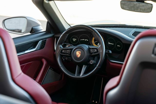 Used 2021 Porsche 911 Turbo S image 38