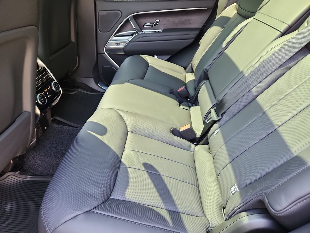 New 2026 Land Rover Range Rover SE AWD/4WD image 5