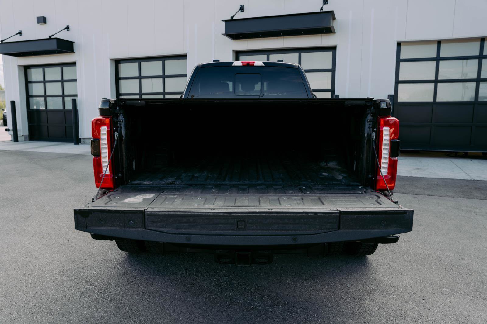 Used 2024 Ford F450 King Ranch w/ FX4 Off-Road Package image 9