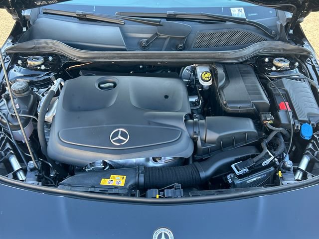 Used 2018 Mercedes-Benz CLA 250 image 27