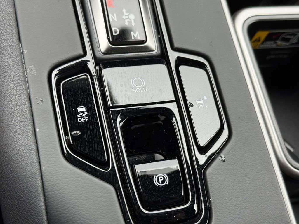 Used 2026 Lexus TX 500h AWD w/ Technology Package image 25