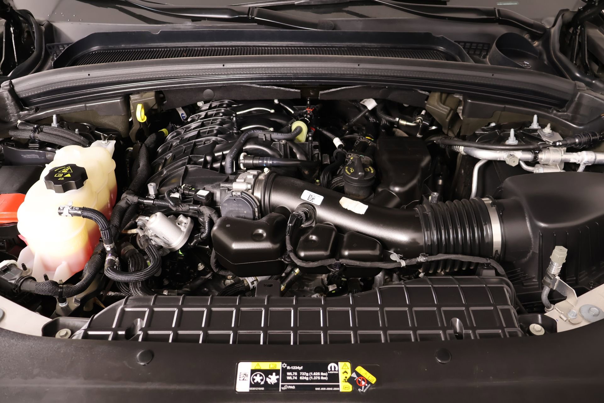 Used 2022 Jeep Grand Cherokee L Limited RWD image 21