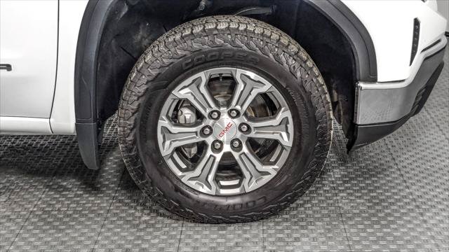 Used 2023 GMC Sierra 1500 SLE AWD/4WD image 32