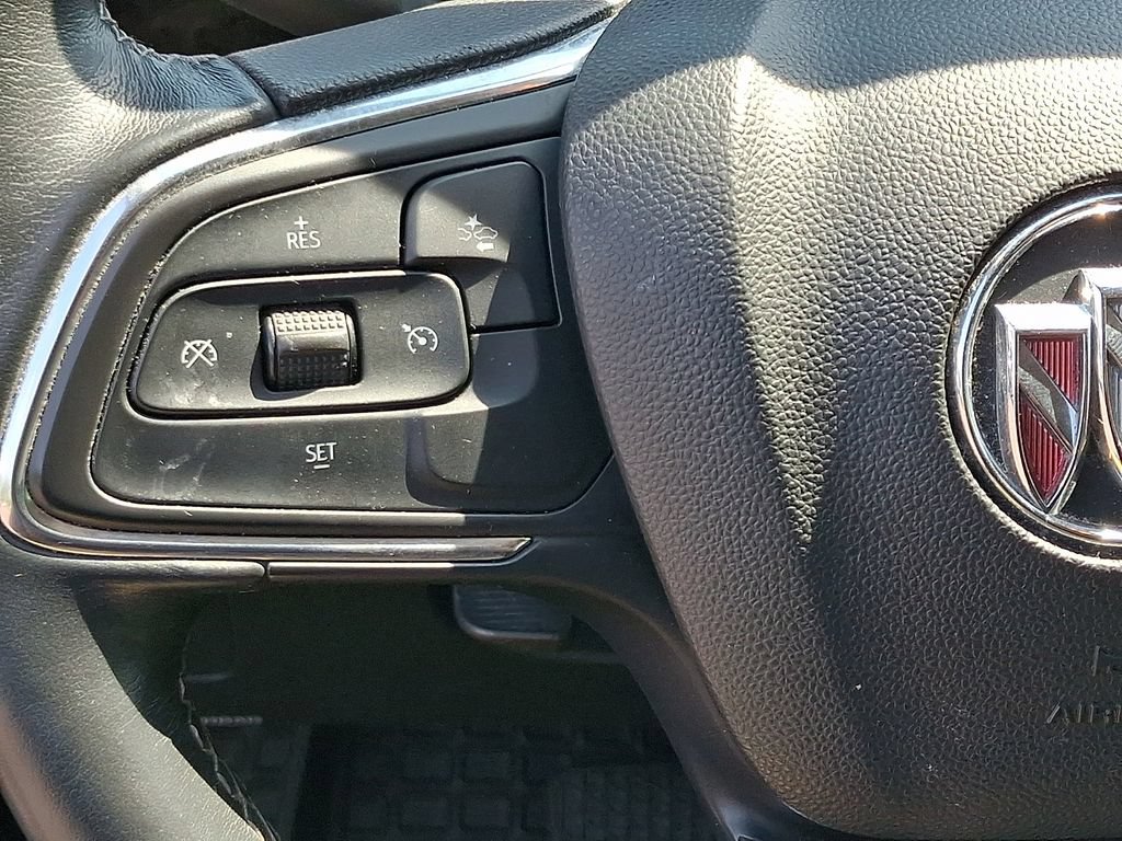 Used 2022 Buick Encore GX Preferred AWD/4WD image 19