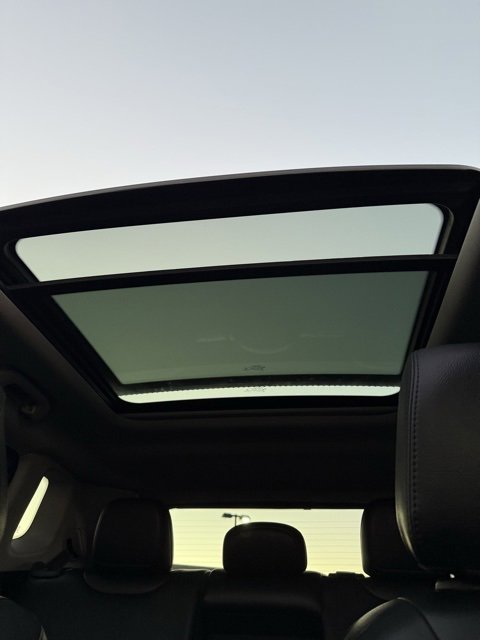 Used 2022 Jeep Compass Trailhawk w/ Trailhawk Elite Group image 34