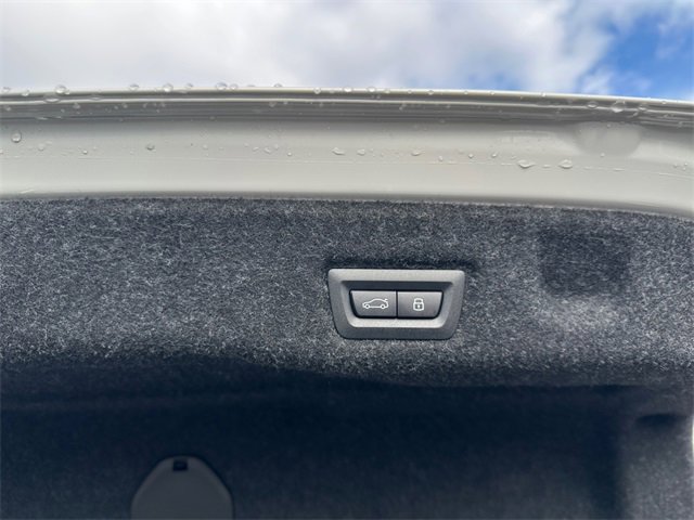 New 2026 BMW 530i xDrive image 24