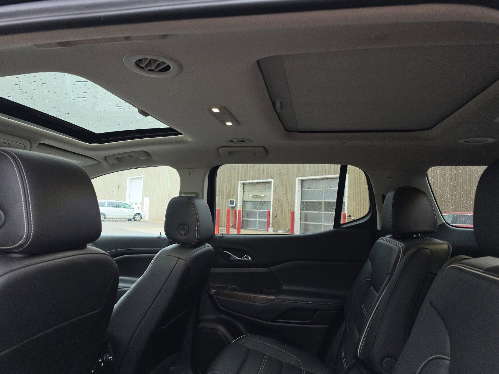Used 2023 GMC Acadia Denali w/ Black Diamond Edition AWD/4WD image 12