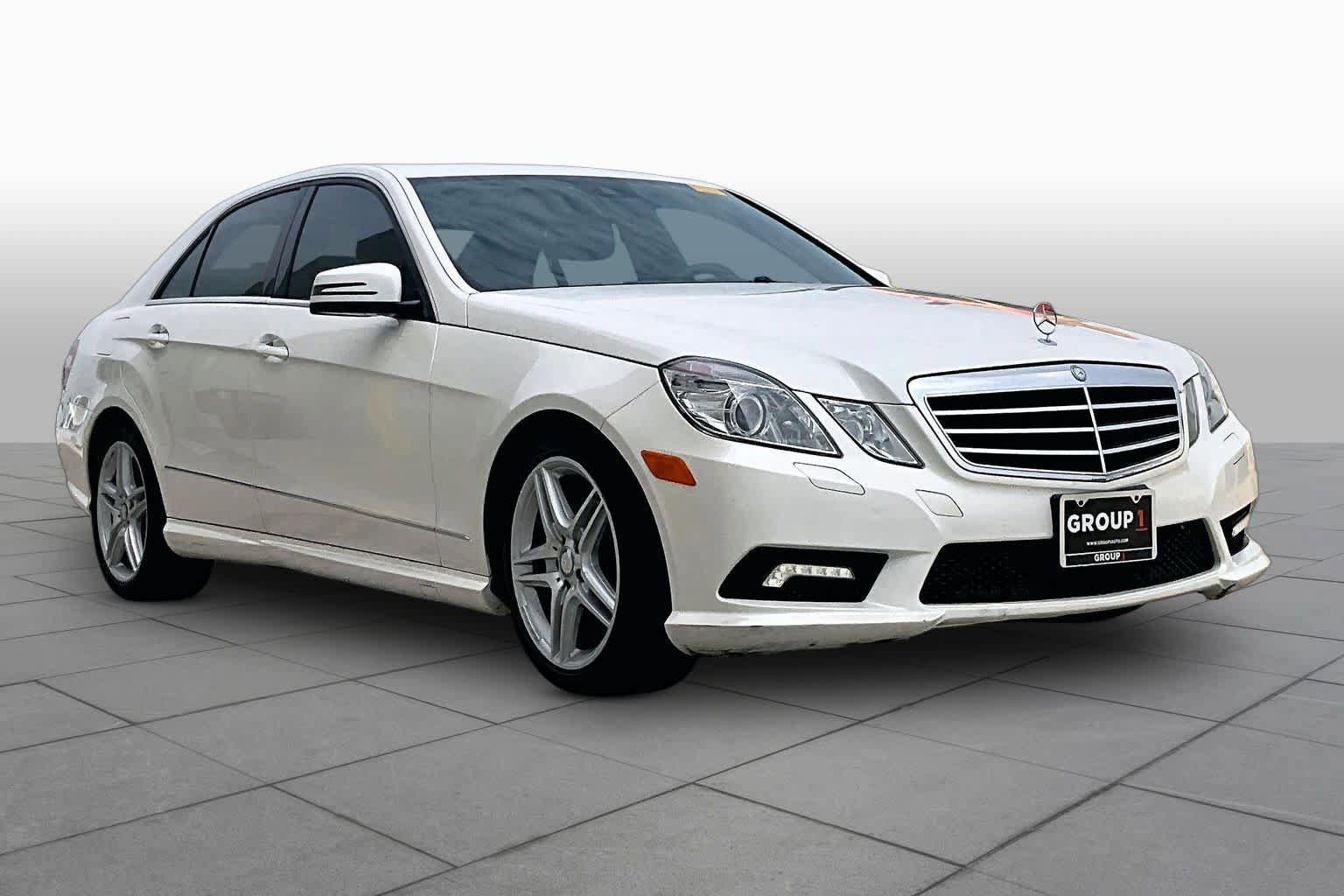Used 2011 Mercedes-Benz E 350 Sedan image 2