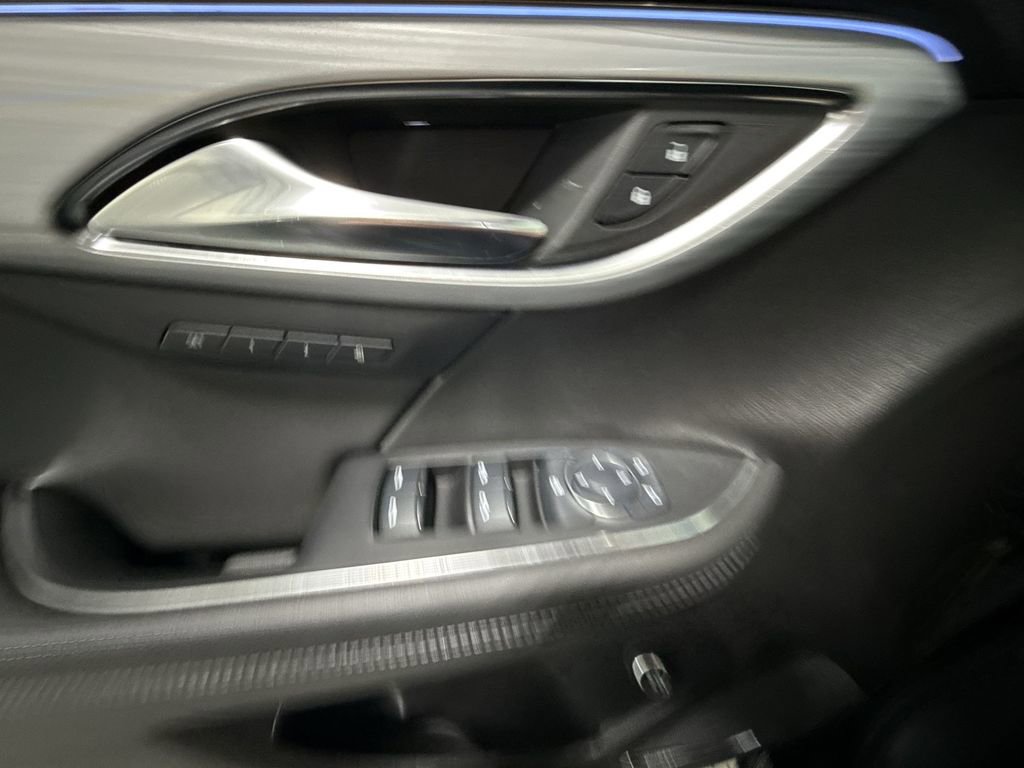 Certified 2024 Buick Envision Avenir image 30