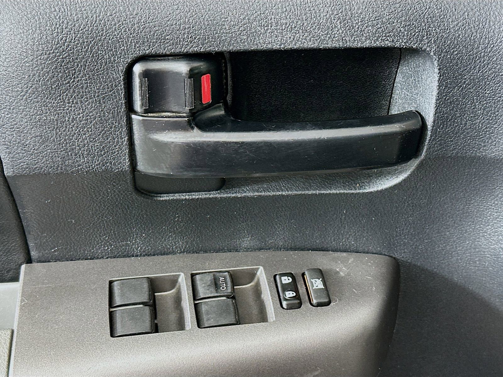 Used 2012 Toyota Tundra 4x4 CrewMax w/ TRD Off-Road Pkg image 18