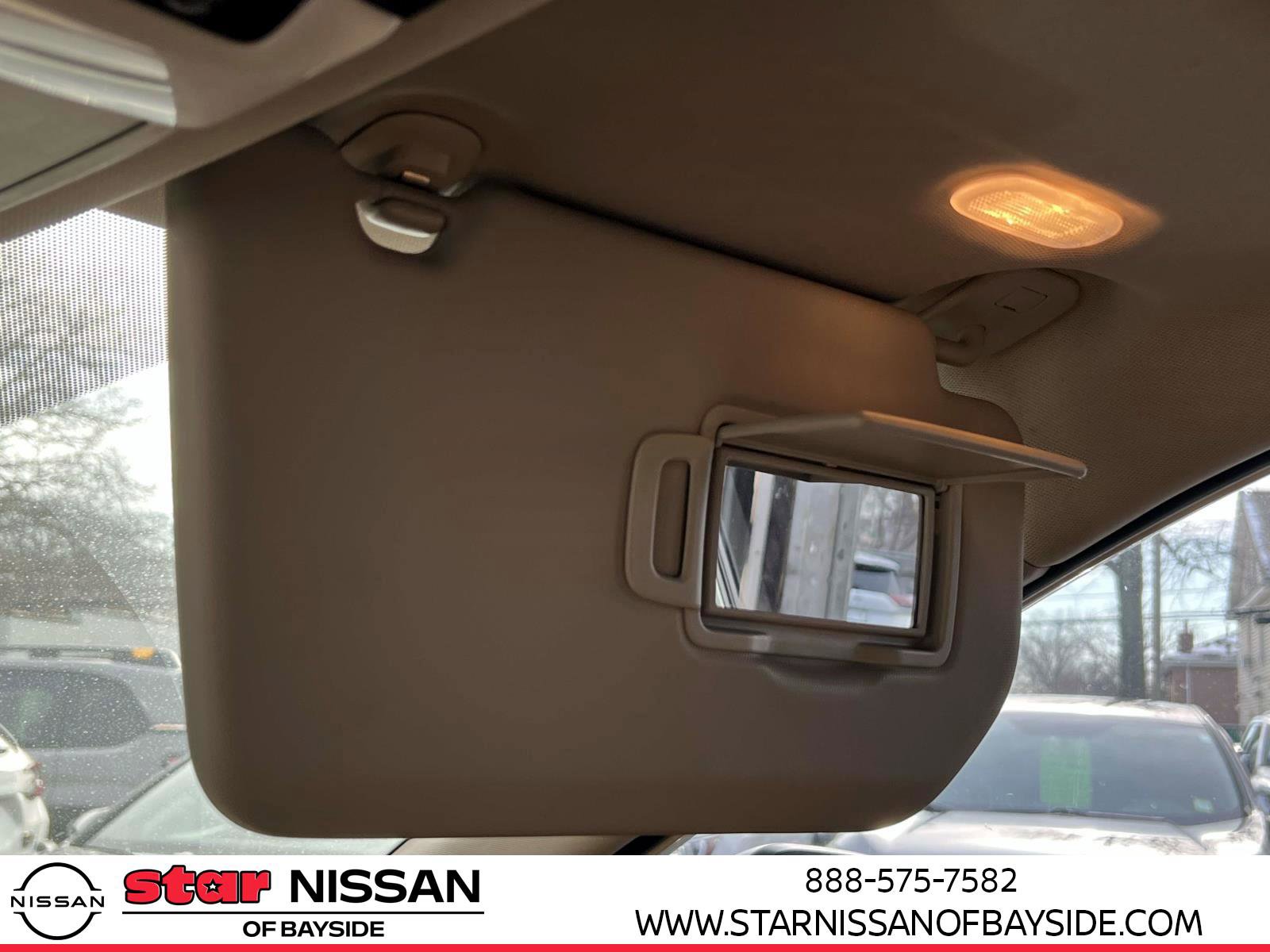 Used 2023 Nissan Rogue Platinum w/ Platinum Premium Package AWD/4WD image 32