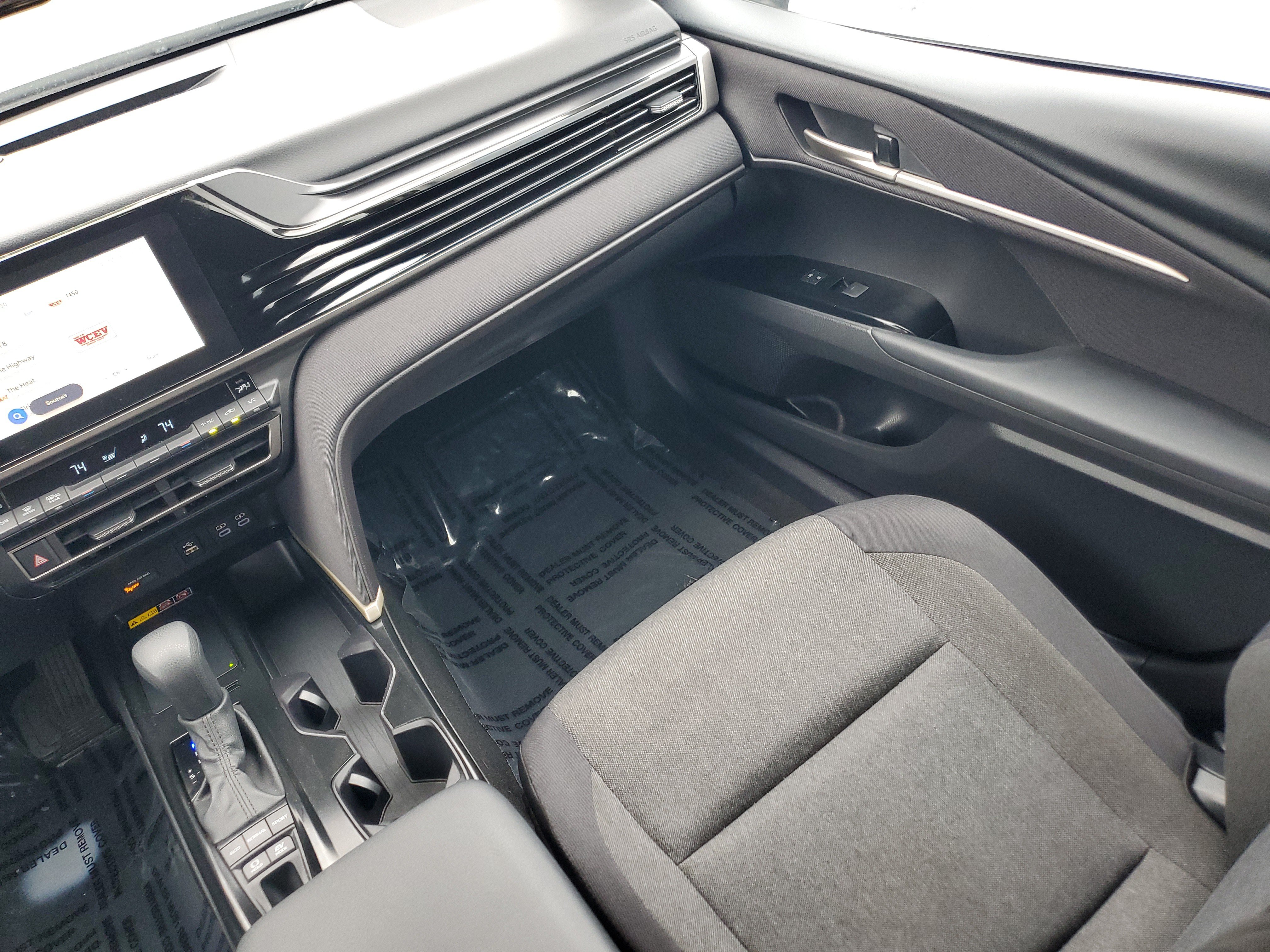 Certified 2025 Toyota Camry LE FWD image 15