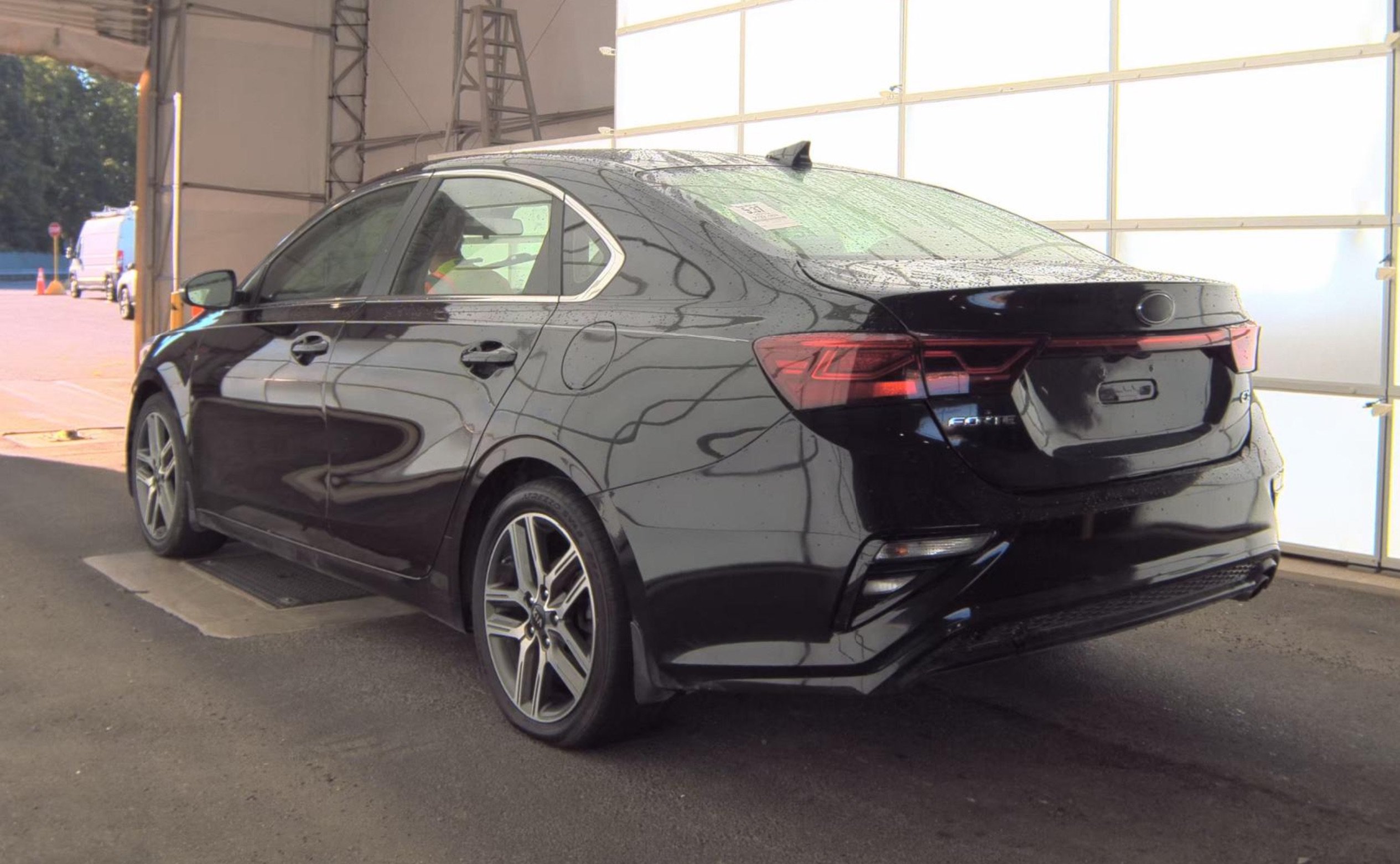 Used 2019 Kia Forte EX FWD image 5