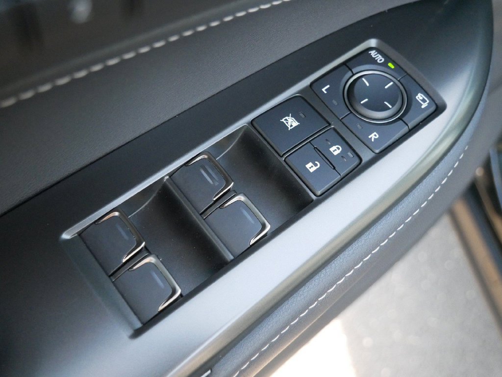 Certified 2026 Lexus NX 350 AWD w/ Accessory Package (2T) image 15