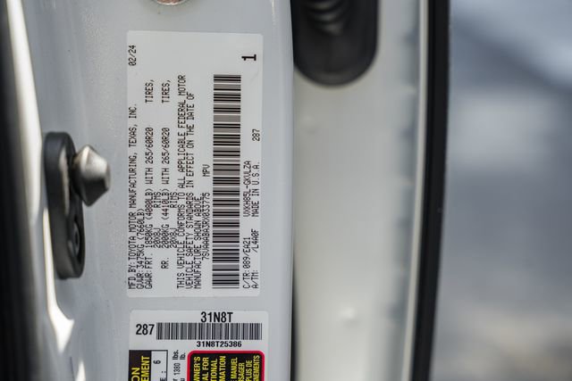 Used 2024 Toyota Sequoia Limited w/ Tow Technology Package AWD/4WD image 55