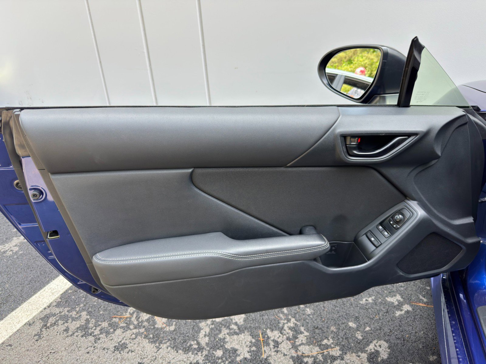 Used 2022 Toyota GR86 RWD image 35