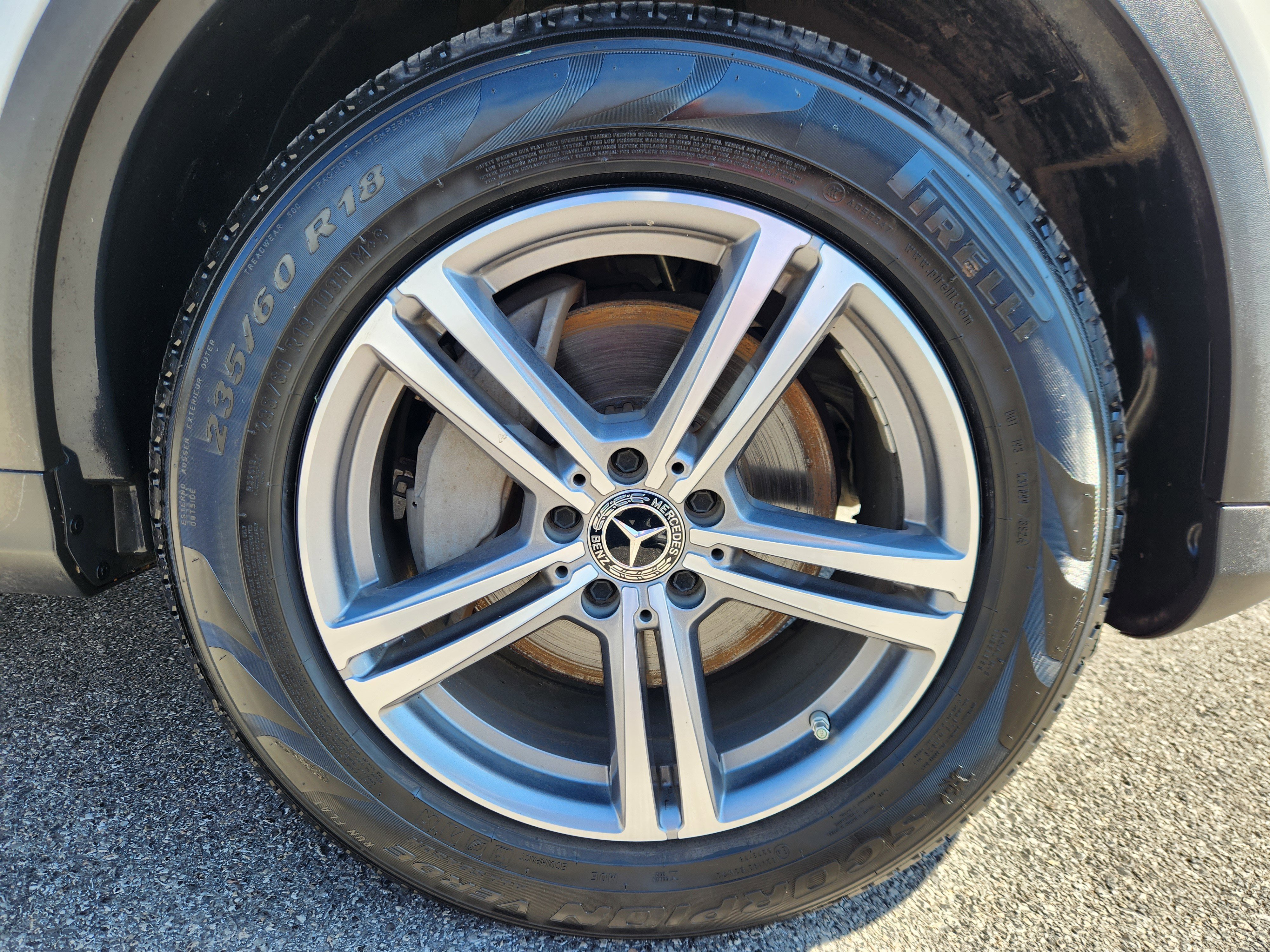 Used 2021 Mercedes-Benz GLC 300 4MATIC image 20