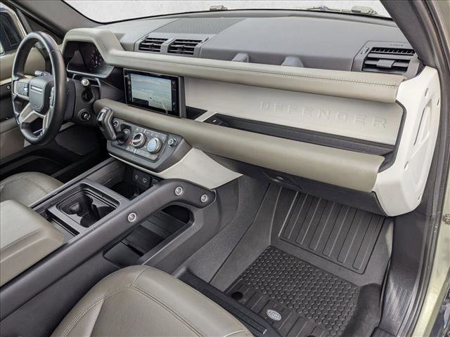 Used 2020 Land Rover Defender 110 HSE image 25