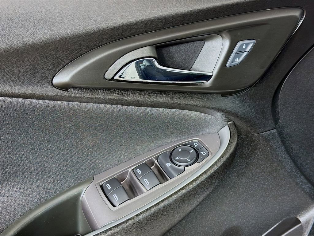 Used 2024 Chevrolet Malibu LT w/ Sport Edition image 17