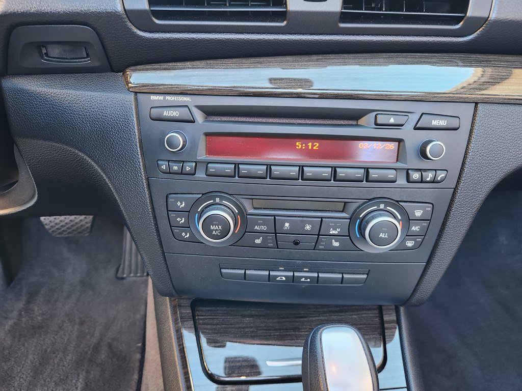 Used 2013 BMW 128i Convertible image 36