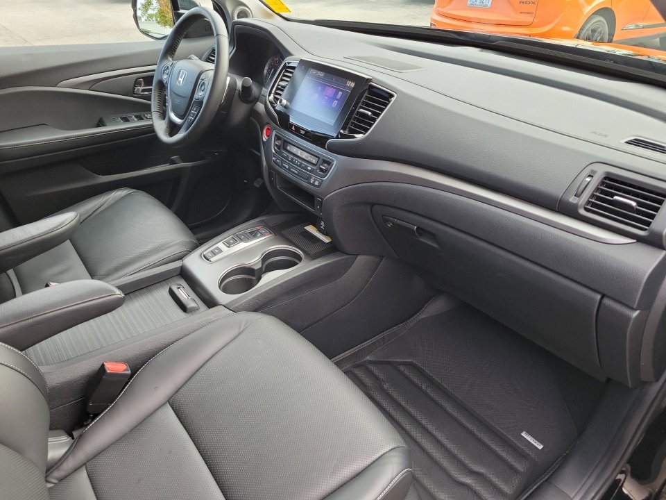 Used 2023 Honda Ridgeline RTL-E image 32