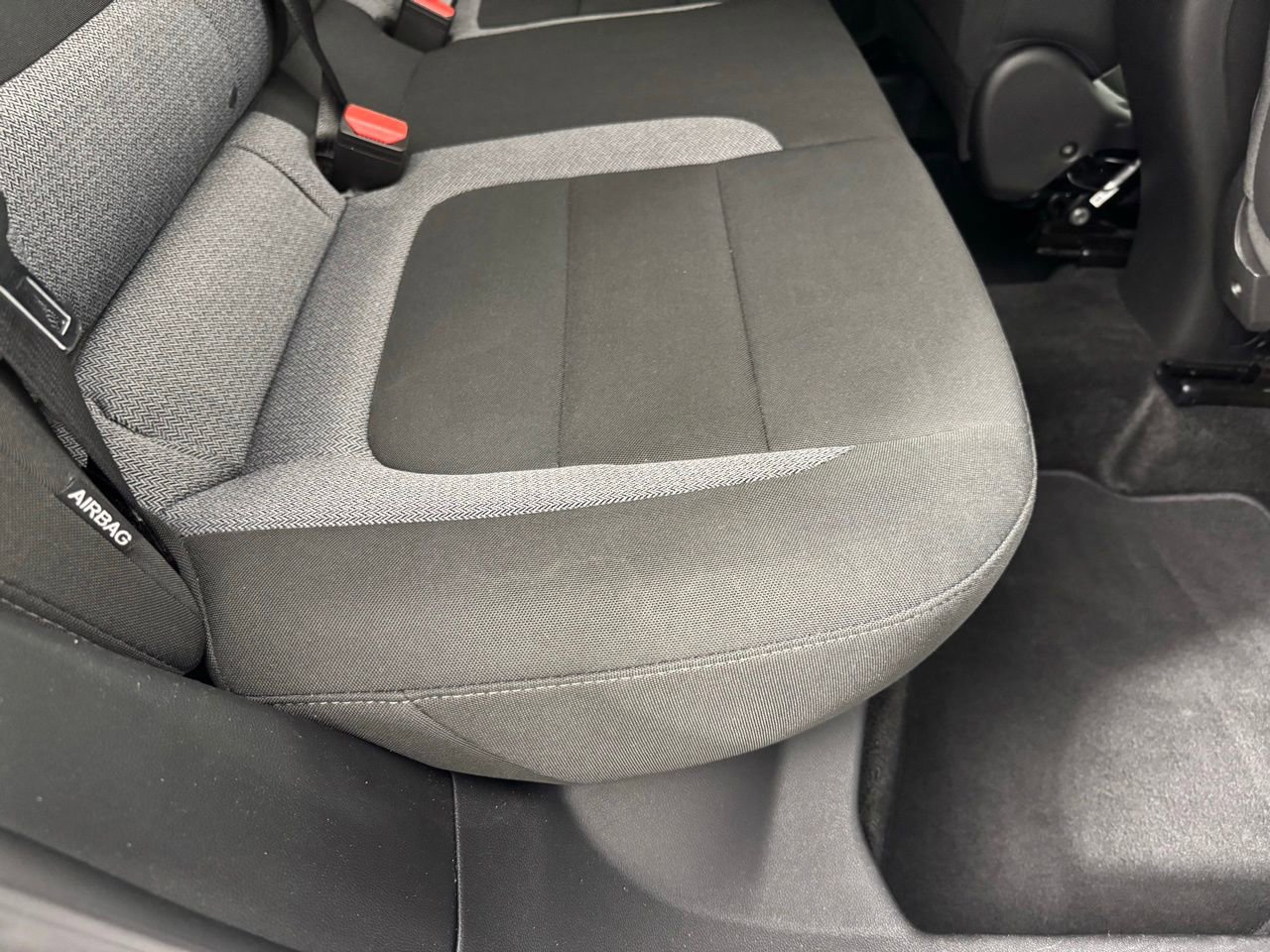 Used 2025 Chevrolet TrailBlazer LT AWD/4WD image 32