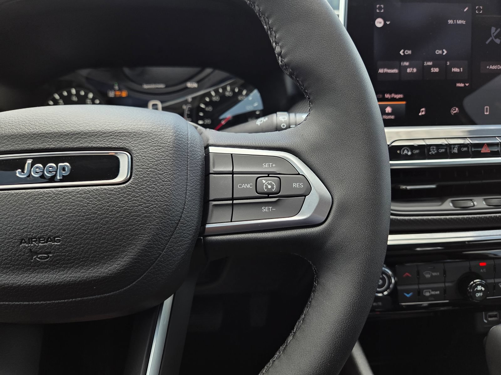 New 2026 Jeep Compass Latitude AWD/4WD image 45