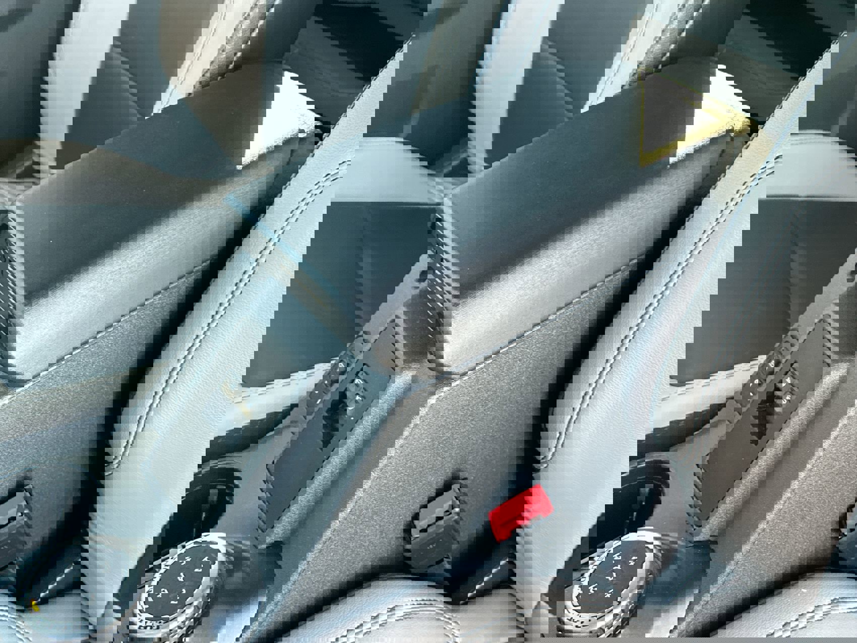 Used 2022 Ford Bronco Wildtrak image 21