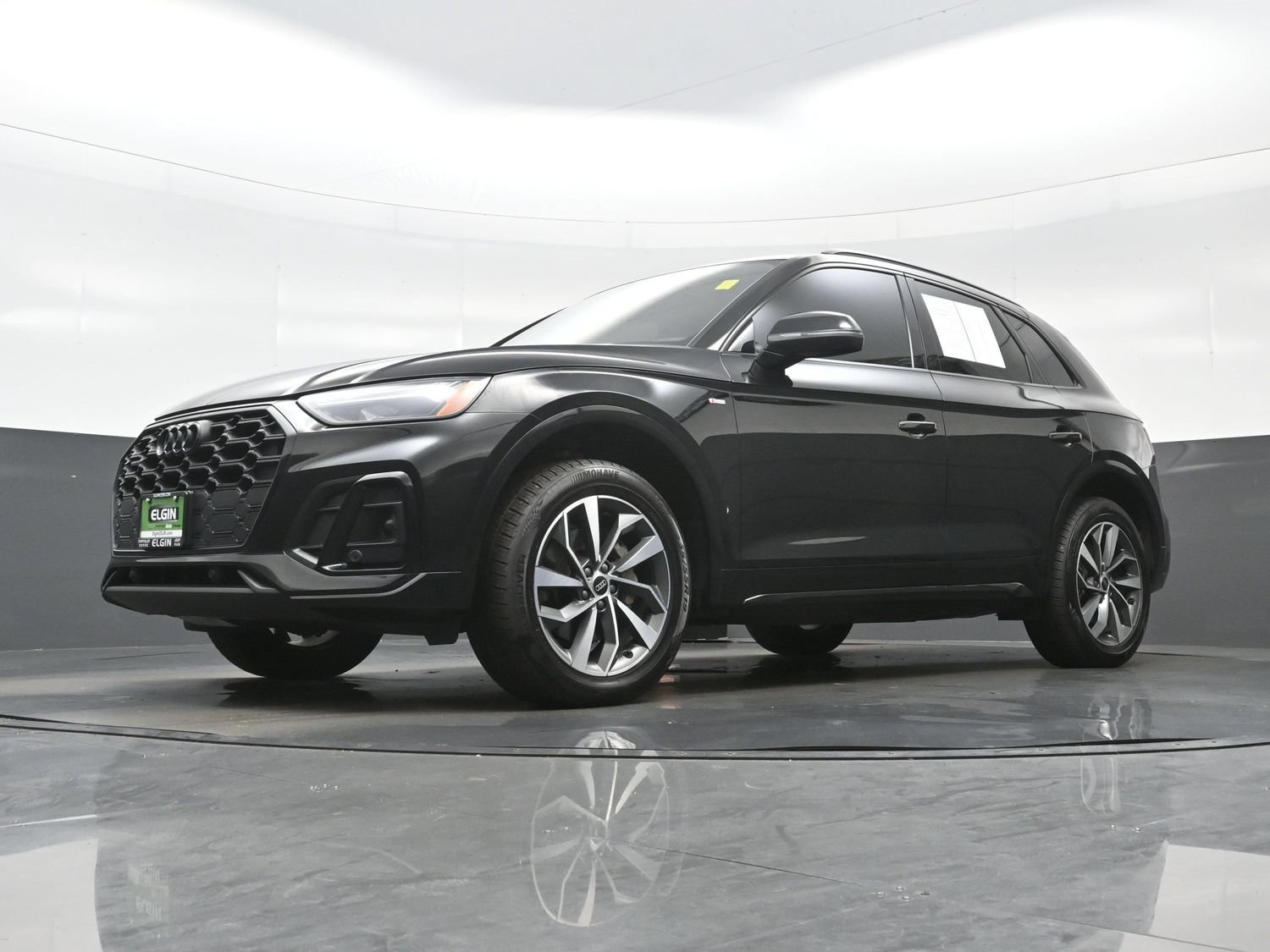 Used 2024 Audi Q5 2.0T Premium w/ Summer of Audi Package AWD/4WD image 30