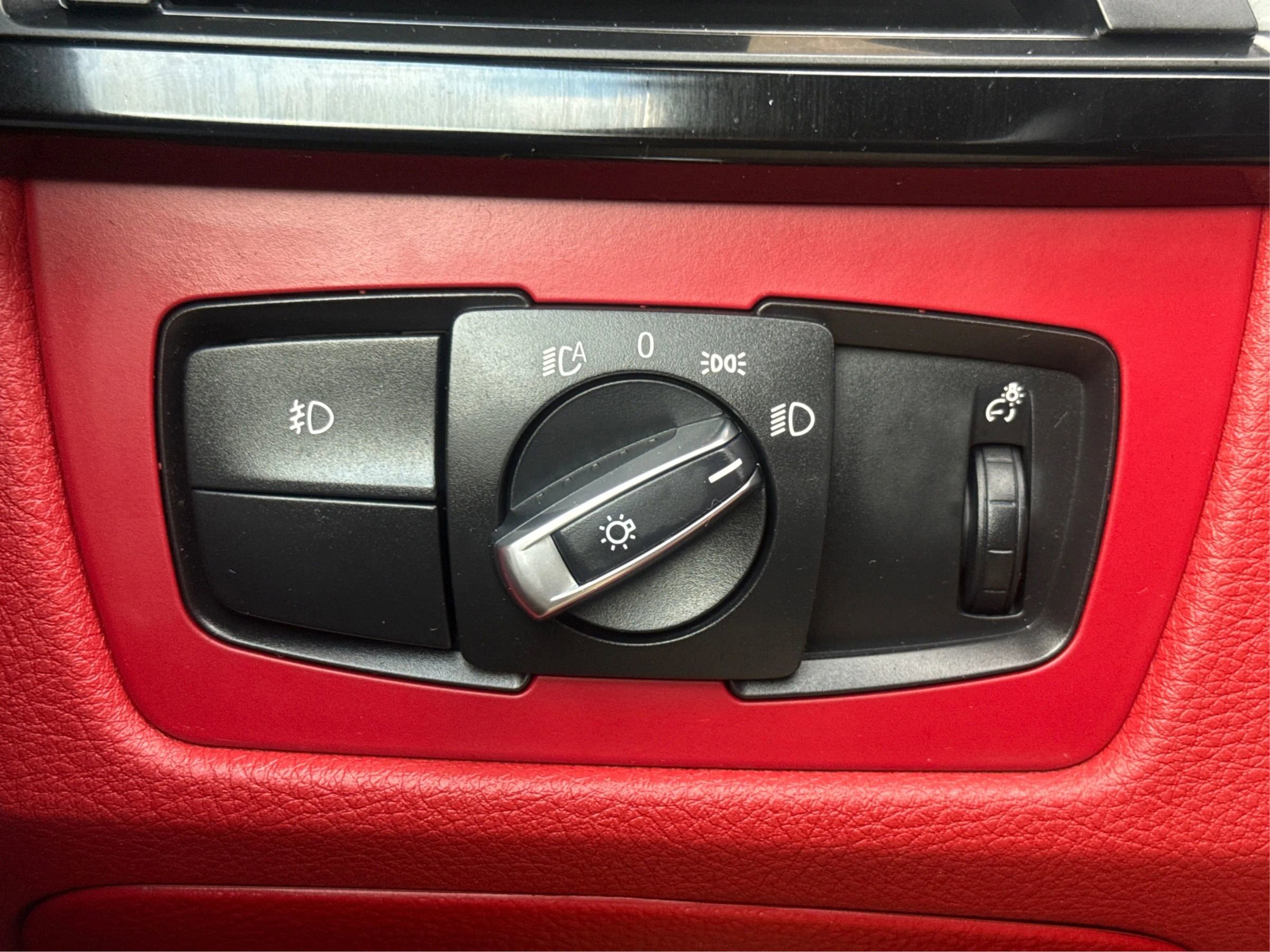 Used 2017 BMW 440i xDrive 440i xDrive Convertible 2D image 19