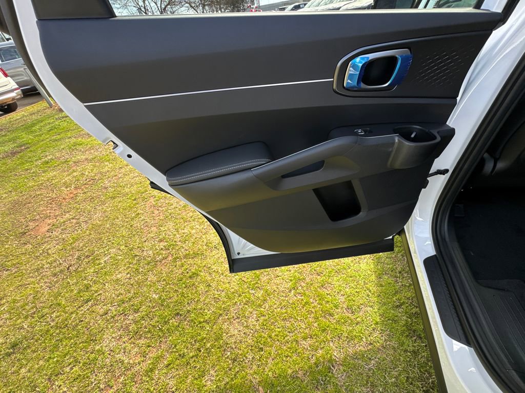 New 2026 Kia Sorento LX image 21