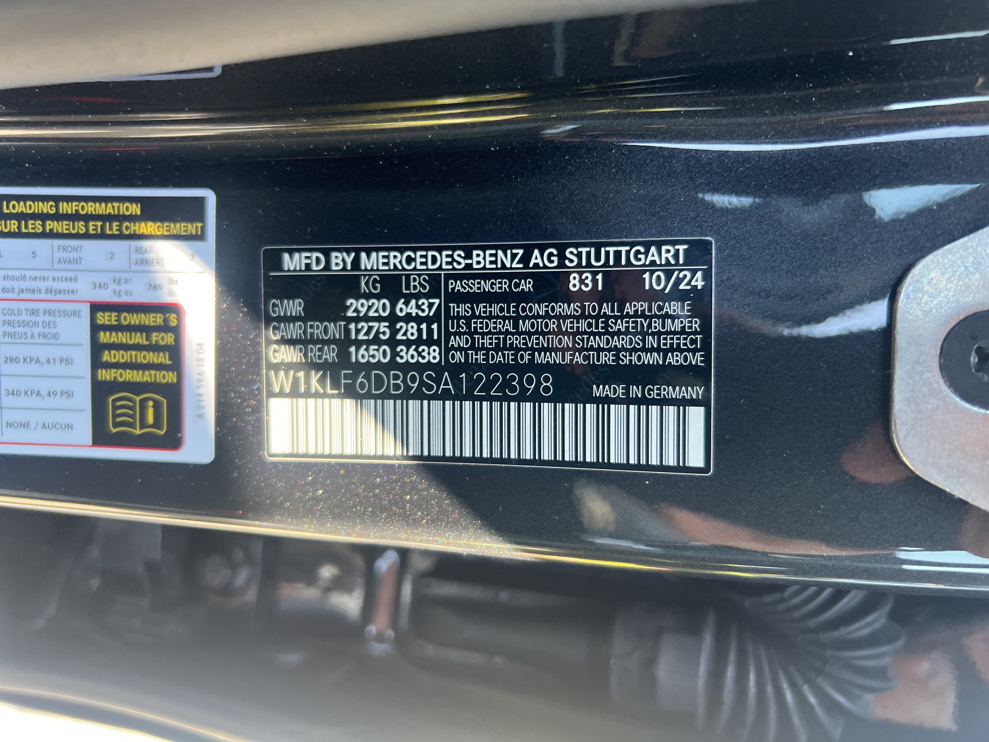 Certified 2025 Mercedes-Benz E 53 AMG e 4MATIC Sedan image 37