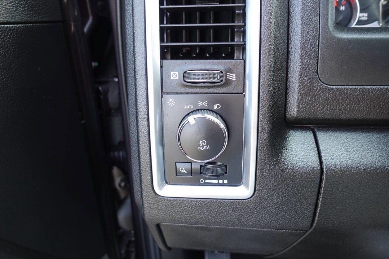 Used 2023 RAM 1500 Classic Warlock image 55