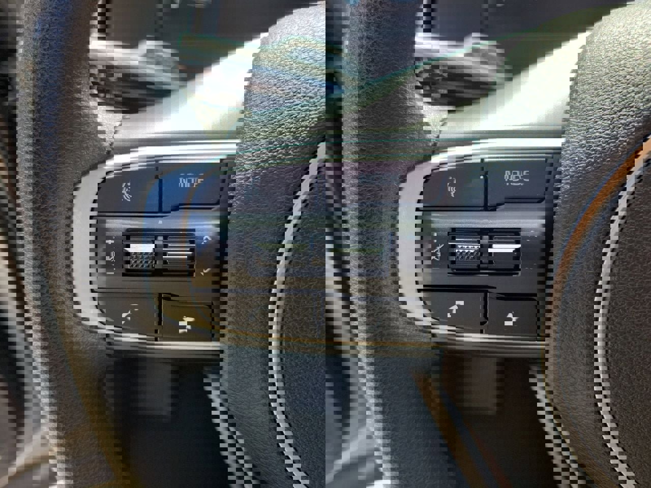 Used 2025 Kia Sportage LX image 18