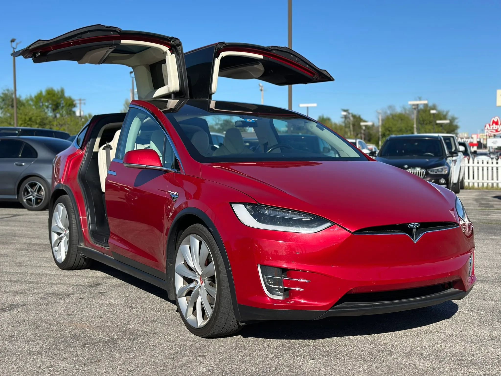 Used 2017 Tesla Model X P100D image 7
