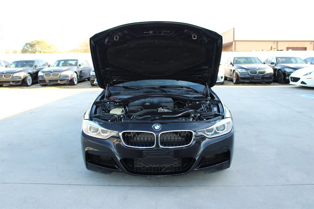 Used 2013 BMW 335i xDrive Sedan AWD/4WD image 37
