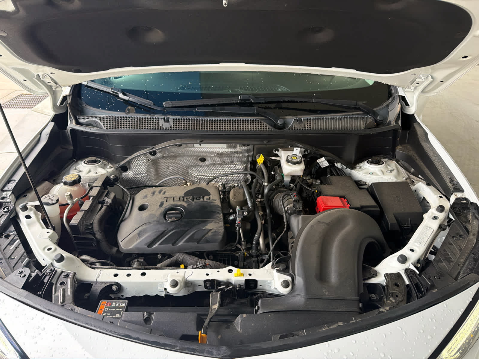 Used 2024 Buick Encore GX Sport Touring FWD image 13