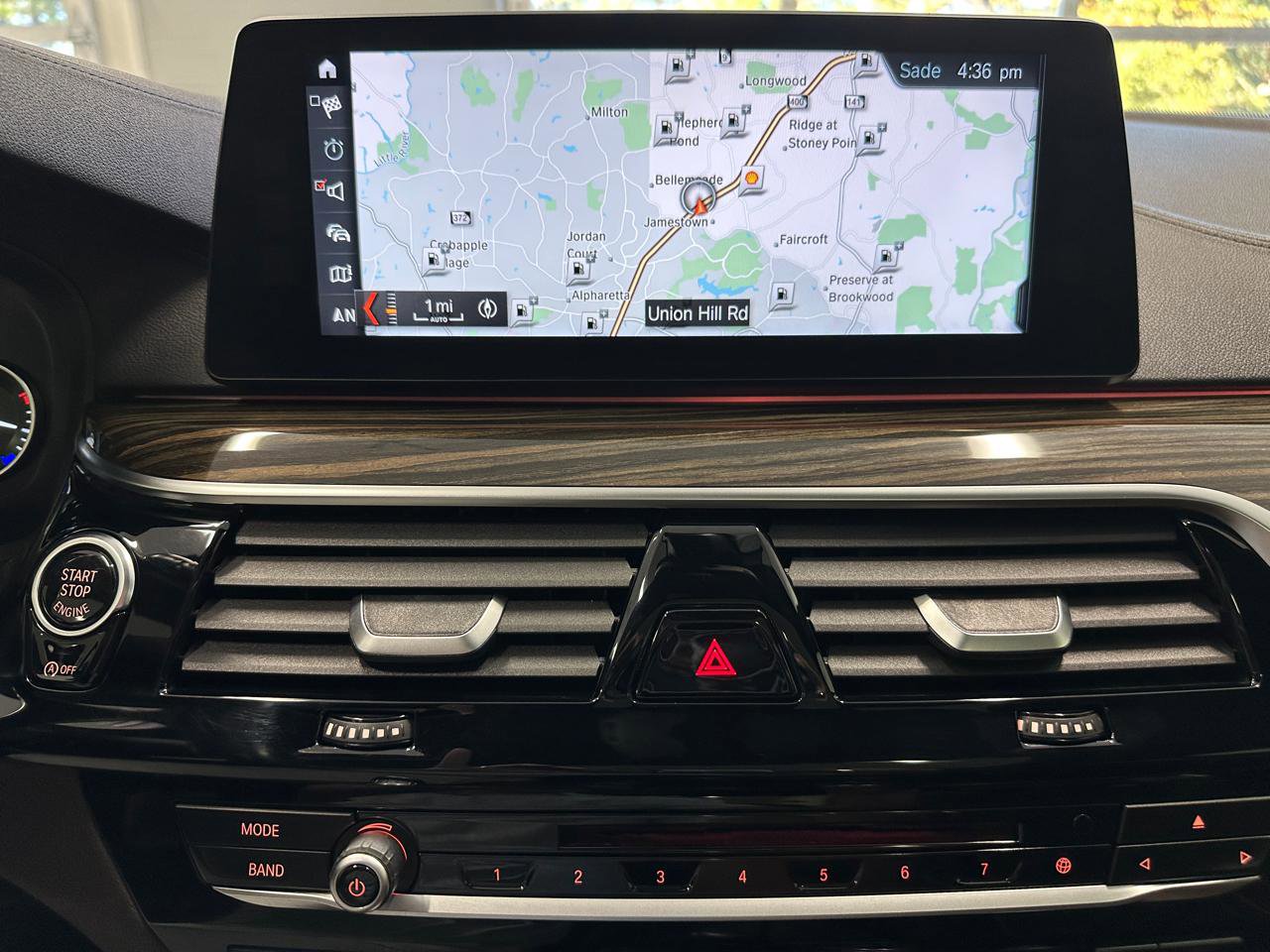 Used 2018 BMW M550i xDrive AWD/4WD image 50