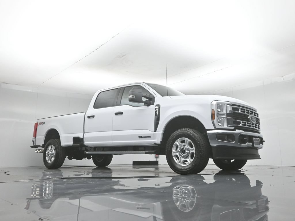 New 2026 Ford F350 XLT w/ FX4 Off-Road Package AWD/4WD image 47
