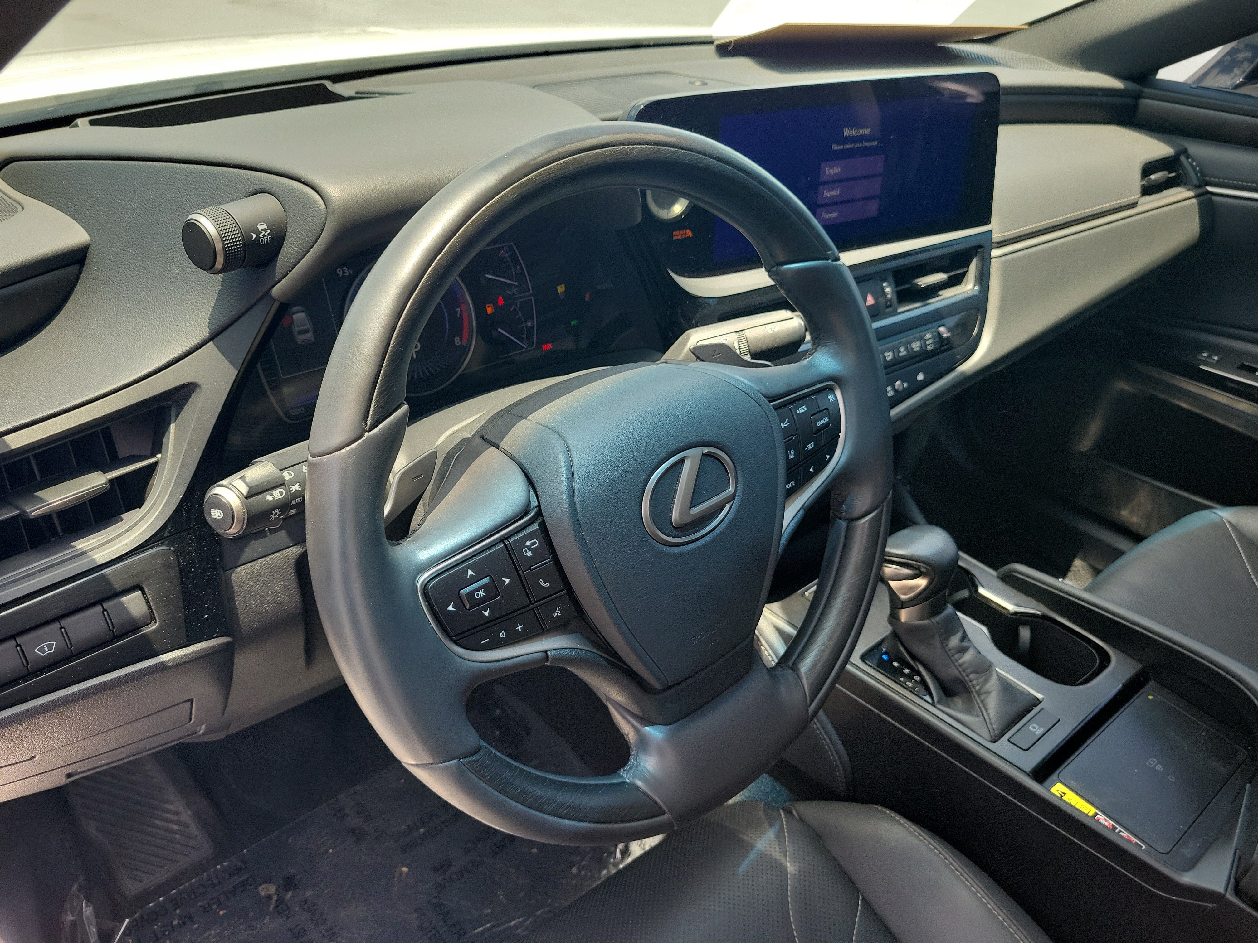 Certified 2024 Lexus ES 350 w/ Technology Package FWD image 24