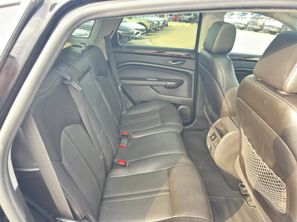 Used 2013 Cadillac SRX Luxury w/ Driver Assist Package image 35