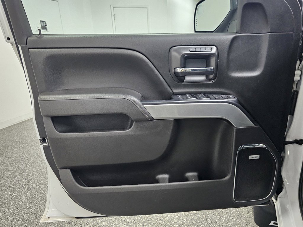 Used 2017 Chevrolet Silverado 1500 LTZ Z71 w/ LTZ Plus Package AWD/4WD image 16